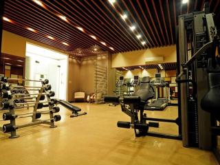 Elevated Staycation BGC Venice Grand Canal - Manila - 7
