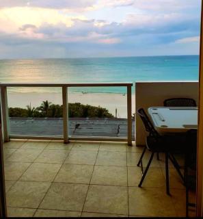 BeachFront Condo - Miami Beach - 9