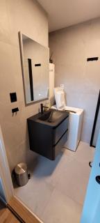 Studio newly renovated with separate entrance - Tromsø - 1