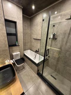 Luxury Flat with designer touch - Benoni - 6
