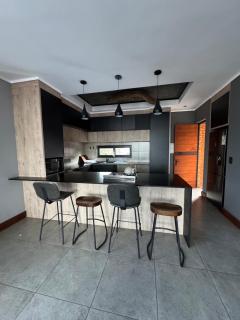 Luxury Flat with designer touch - Benoni - 5