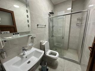 Royal Gur Hotel - Istanbul - 8