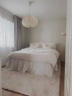 Exclusive house in Sola - Sola - 1