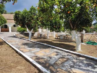 Villa Nikos Gialos - Karousádes - 4