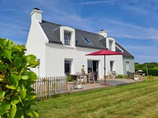 Maison traditionnelle et moderne avec vue mer - Tréffiagat - 0