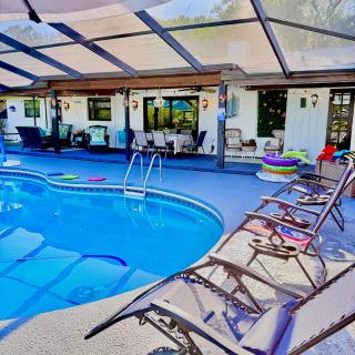 Tampa Lakefront and Pool House Game Room - Tampa - 4