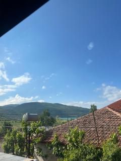 House Lin - Polisi i Vogël - 3