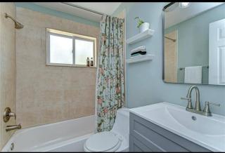 Cozy 2 bedroom bungalow - Belleair Bluffs - 9