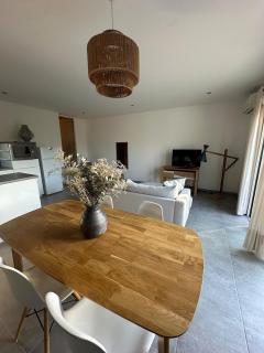 Rez de jardin tout équipé - Salindres - 7