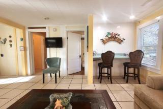 My Eagles Nest Vacation Home•Sleeps 10•Beach House Pool Hot Tub - Myrtle Beach - 7