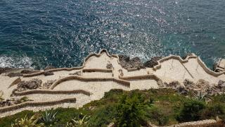 Sunny Space with Private Beach & Pool - 7