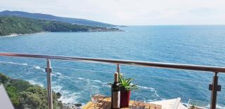 Sunny Space with Private Beach & Pool - Dobra Voda - 9
