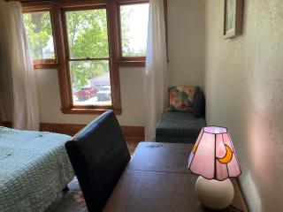 Victorian Guest Getaway-20mins to Glacier National Park-10mins to airport! - Columbia Falls - 1