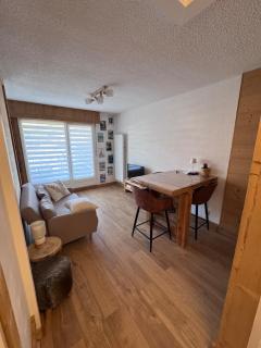 Joli studio avec terrasse - Sallanches - 7