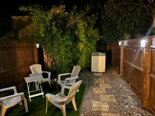 The Redwing Retreat - Bicester - 1