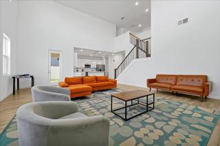 Private Villa with Arcade Game Minutes to Disney - 4