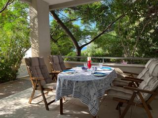 Corallis Beachfront Family Oasis - Novalja - 8