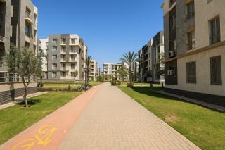 209 . Spacious 3BR Apt. 2 Baths Gated Community - Sheikh Zayed - 0