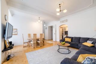 Urban Santiq City Center 3-bedroom apartment with balcony - Saraievo - 6