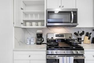 Cozy Family Getaway - NYC & NWK with free parking - 6