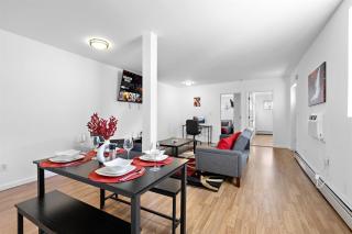 Cozy Family Getaway - NYC & NWK with free parking - Bayonne - 0