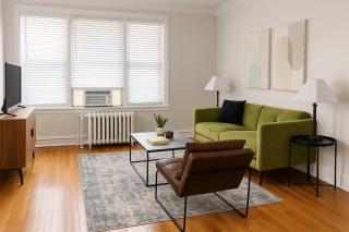 Modern 2BR with Reliable Wi-Fi - Roscoe 30 - Chicago - 8
