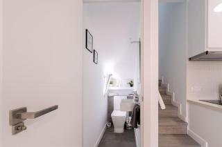 Modern Duplex with Pool and Private Terrace - 3