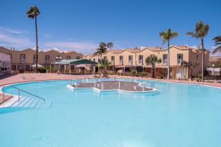 Modern Duplex with Pool and Private Terrace - 0