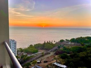 Sunsets over the Sea, Cozy Loft - Santa Marta - 8