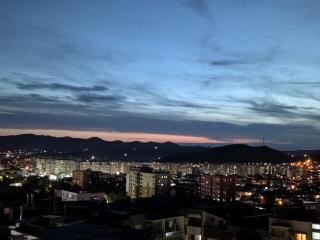 Golden View Tirana Apartment - Tirana - 9