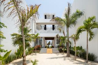 Luxury Oceanfront Estate with Pool, Staff, Sleeps 24 - Tulum - 6