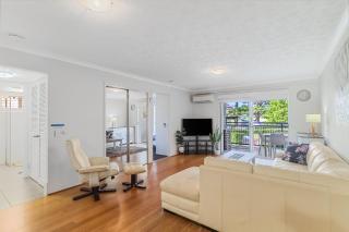 Peurto Vallerta Unit 1 - Gold Coast - 7