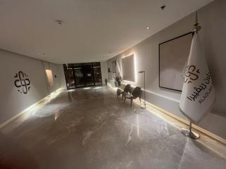 شقه vip النرجس ثلاث غرف وصاله وثلاث دورات مياه دخول ذاتي - Riyadh - 8