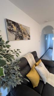 Grace home by Esongrace stays - Stoke on Trent - 9