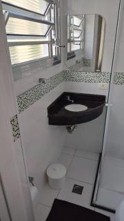 Apto com 1 suíte a 30 mts da Praia do Tombo Guarujá - 6
