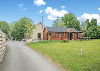 Longnor Wood Holiday Park - 0