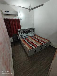 Shri Ramraj paying guest house - Ayodhya - 3