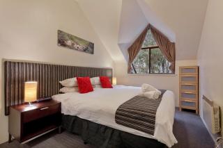 Lantern 33 - Balcony - Thredbo - 5