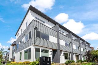 Modern Ballard Retreat Walk to Cafes & Parks - 6