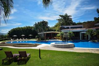 Apartamento en condominio Avalon Country Club,Santa Ana, 4 personas, terraza, restaurante, piscina, tenis,ideal para mascotas - 9