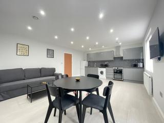 Newly built spacious 1 bedroom apartment - 1