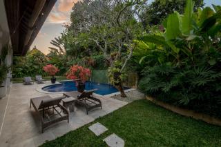 Villa Eight Seminyak - Seminyak - 8