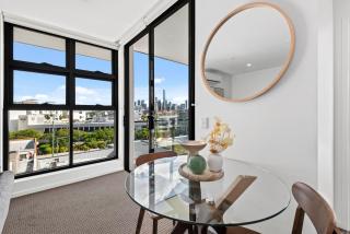 Spacious Apt with Stunning City Views and Car Park! - Brisbane - 9