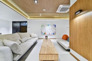 Gimcheon Hotel Maison - Gimcheon - 3