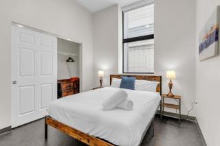 CozySuites Modern 1BR in Downtown Pitts #20 - Pittsburgh - 0
