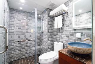 Nost algia Hotel Beijing Tiananmen Square & Qianmen Subway St ation 时光漫步酒店 北京天安门广场前门地铁站店 Free laundry service - 5