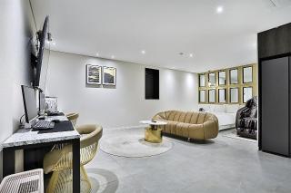 Ansan Marie Boutique Hotel - - 0