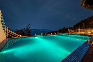 Belle poolvilla - 1