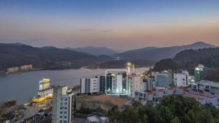 Namiseompension Stella Poolvilla - 4