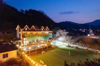 Gapyeong Funny Mungmung rosepet brunch - Gapyeong - 3